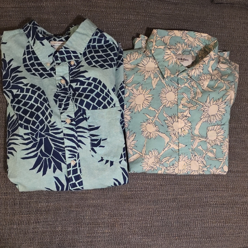 Large Goodfellow & Co, XL Old Navy Short Sleeve Button Up Shirts